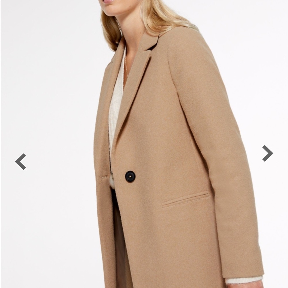 😍NWT PEA COAT😍